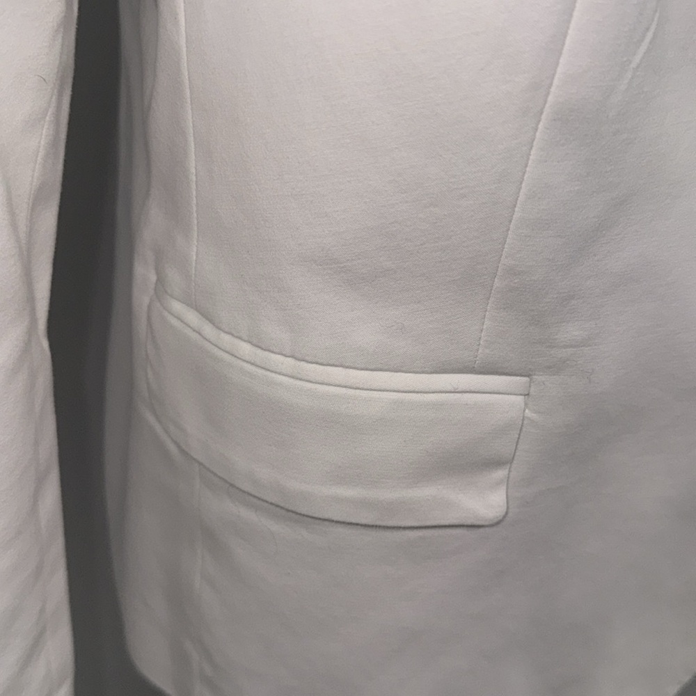Liz Claiborne Classic White Blazer - Picture 2 of 4